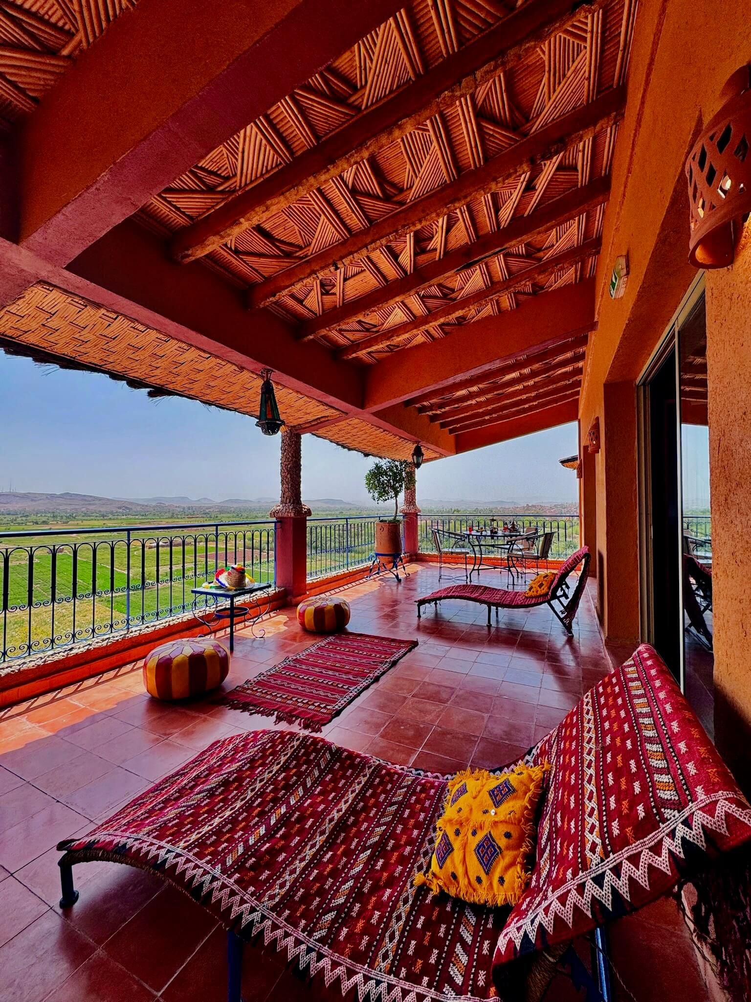 Intérieur chambre Suite Talmasla - Riad Dar Amoudou, Ouarzazate