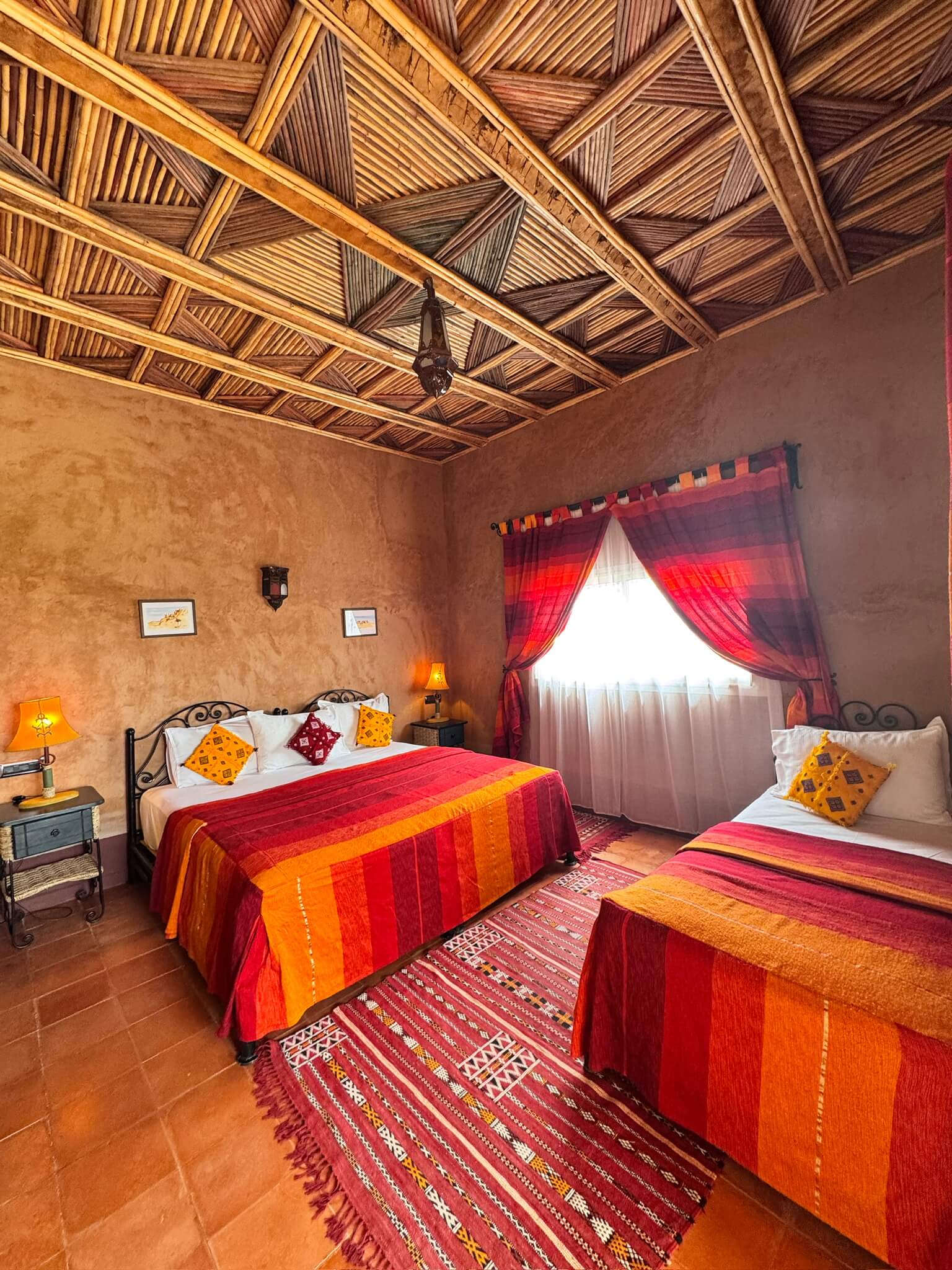 Intérieur chambre Suite Talmasla - Riad Dar Amoudou, Ouarzazate